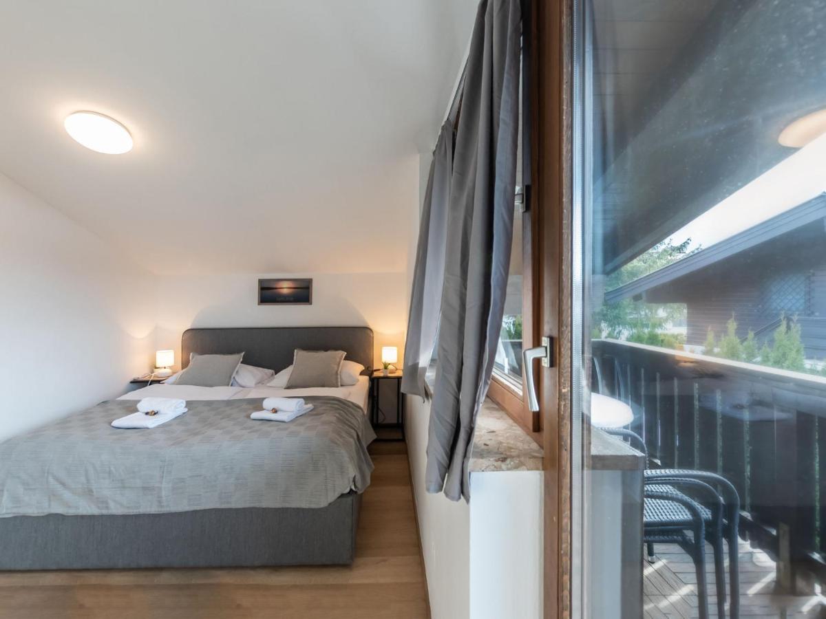 Apartment Alpenchalets - Zse203 By Interhome Zell am See Exterior foto